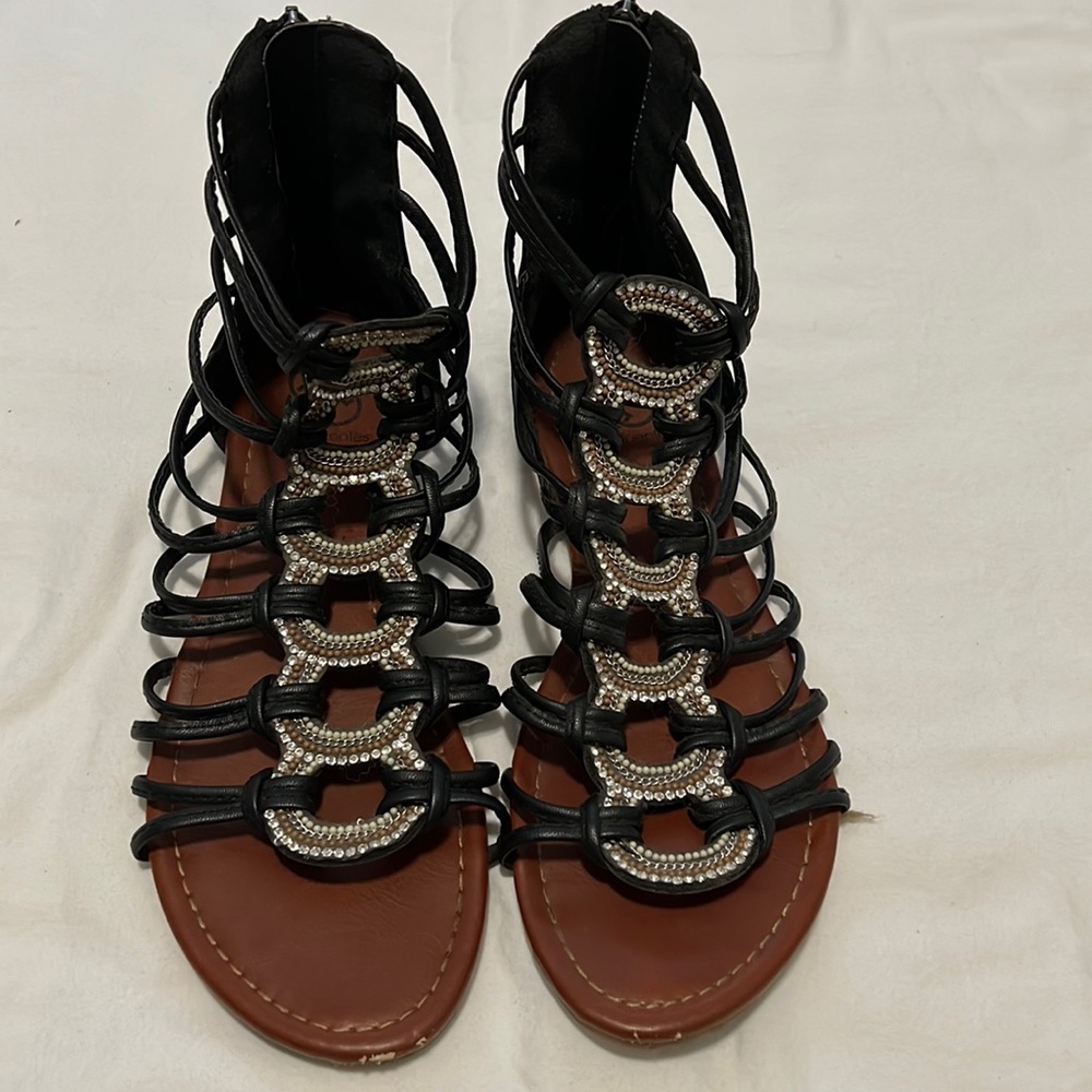 Ankle sandals size 8